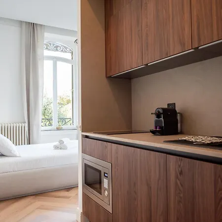 Aparthotel Maison Les Arcades - Collection Aura 3*