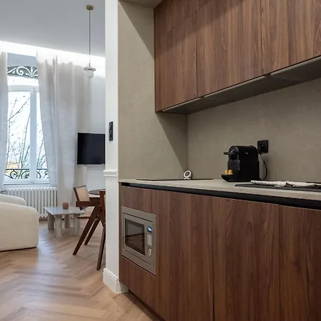 Maison Les Arcades - Collection Aura Aparthotel Charleville-Mézières