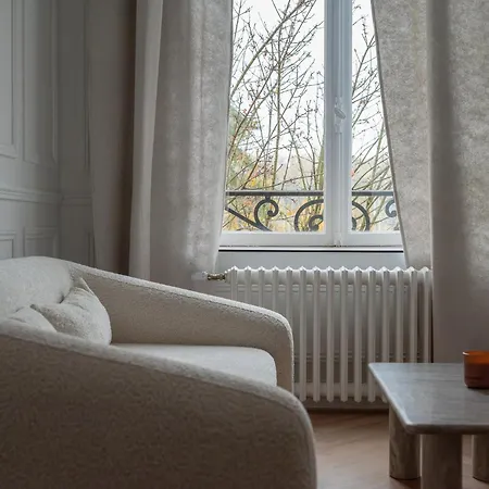 Aparthotel Maison Les Arcades - Collection Aura 3*