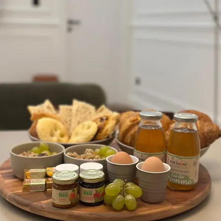 Aparthotel Maison Les Arcades - Collection Aura Charleville-Mézières