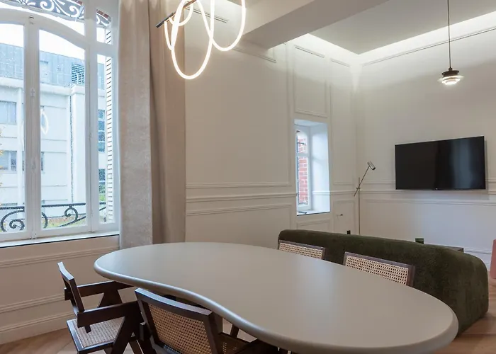 Maison Les Arcades - Collection Aura מלון דירות Charleville-Mézières