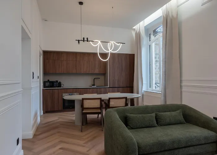 Maison Les Arcades - Collection Aura