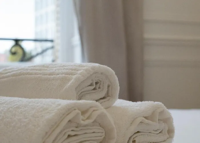 מלון דירות Maison Les Arcades - Collection Aura Charleville-Mézières