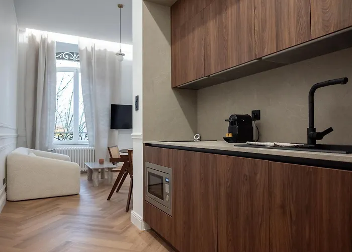 Maison Les Arcades - Collection Aura מלון דירות Charleville-Mézières